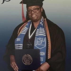 Meet your Posher, Tyeshia